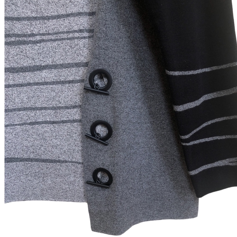 Nic+Zoe Toggle-Trimmed Asymmetric Color-Blocked S… - image 4